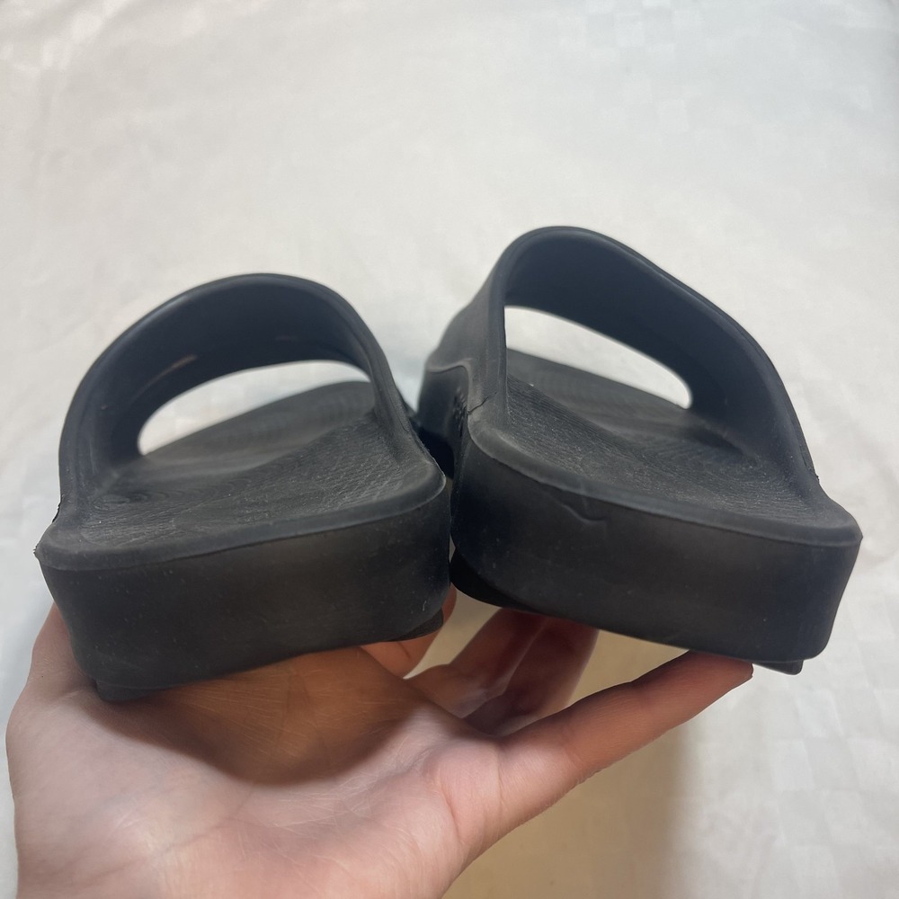 OOFOS Ooahh Slides Black Recovery Comfort Sandals Womens 8 EU 39 - Picture 6 of 8